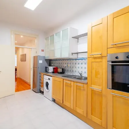 Beautiful In Bairro Alto-gremio Apartman