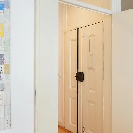 Beautiful In Bairro Alto - Quite Apartman *